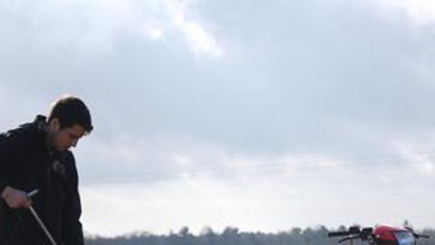 Soyl Nutridiag est un diagnostic chimique du sol pour raisonner et moduler la fumure. Les prélèvements sont réalisés par Opticultures à raison d’une analyse par hectare, soit 16 carottages.